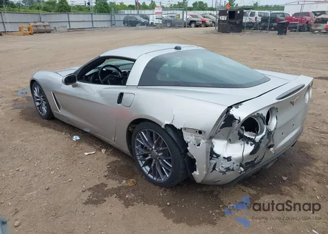 2005 Chevrolet Corvette from USA, damaged, VIN 1G1YY24U755115105